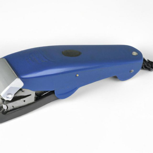 w jaki sposób kręcić włosy prostownicą